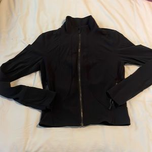 Lululemon cropped nulu define jacket! Size 8 black